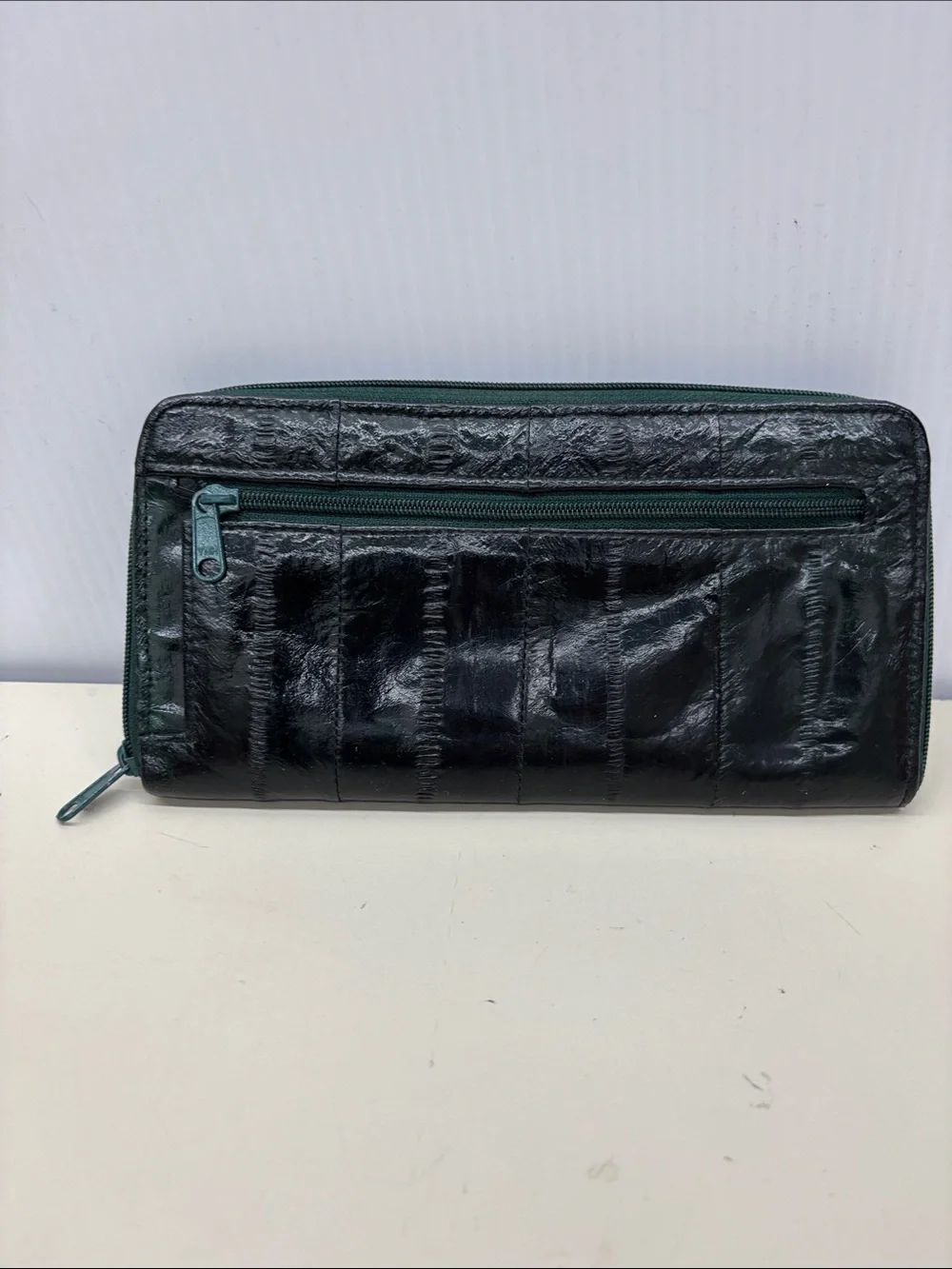 Classic Zip Wallet in Deep Green